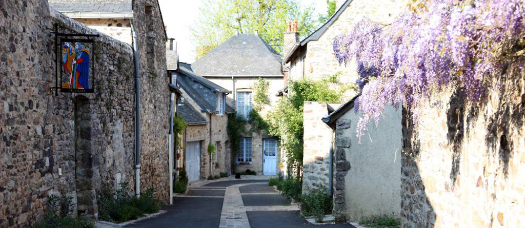 Une ruelle en fleurs